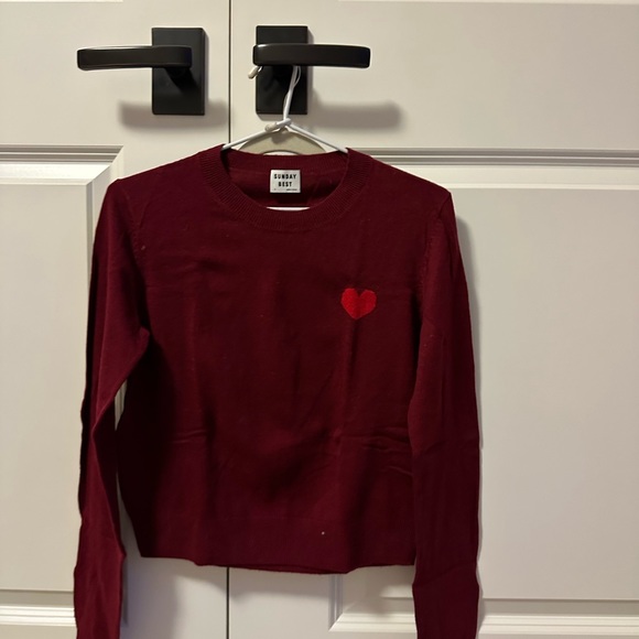 Aritzia Sunday Best burgundy heart sweater. Size S. - Picture 1 of 4